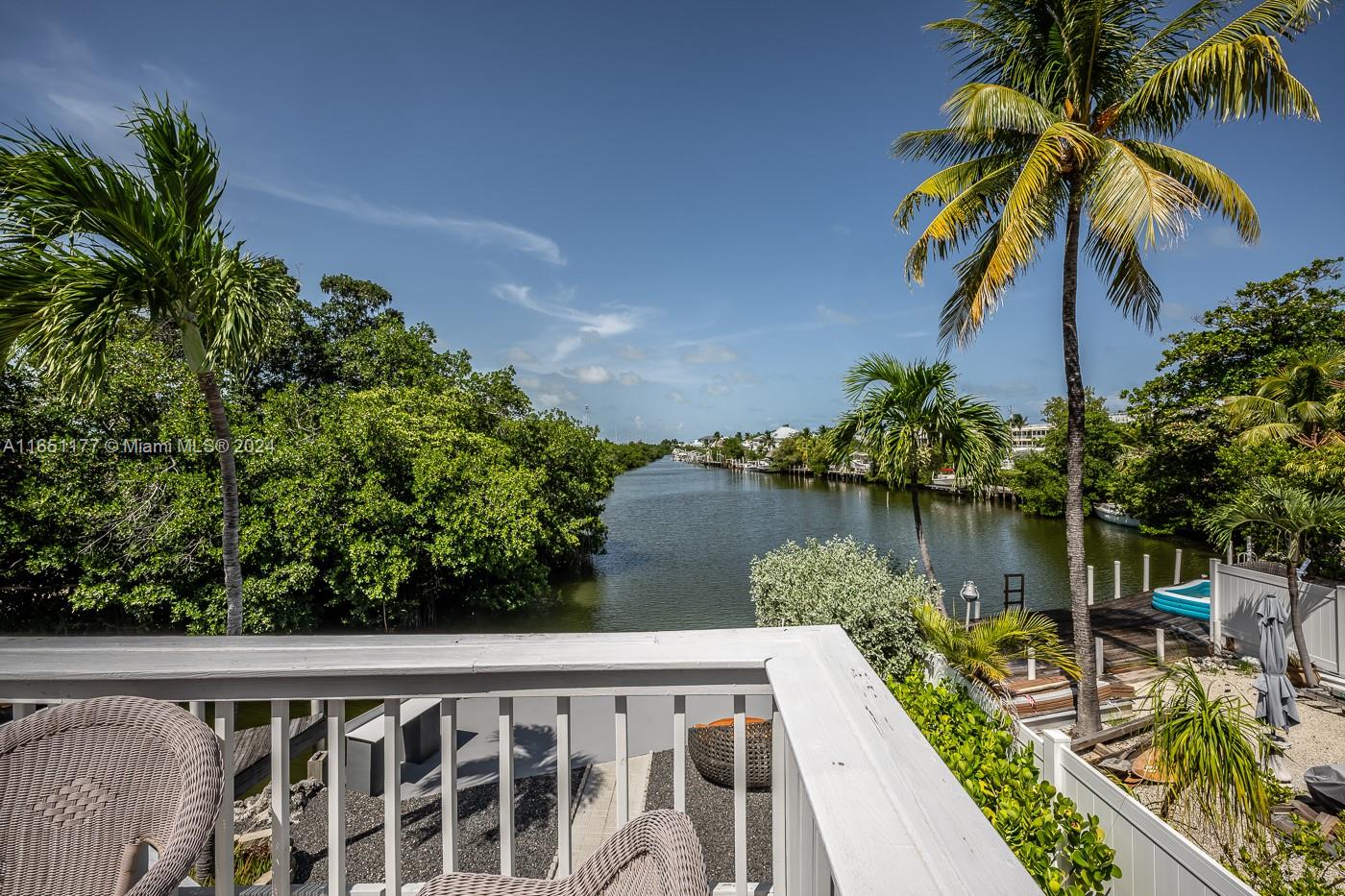 100 Iroquois Dr #3, Islamorada, Florida image 2