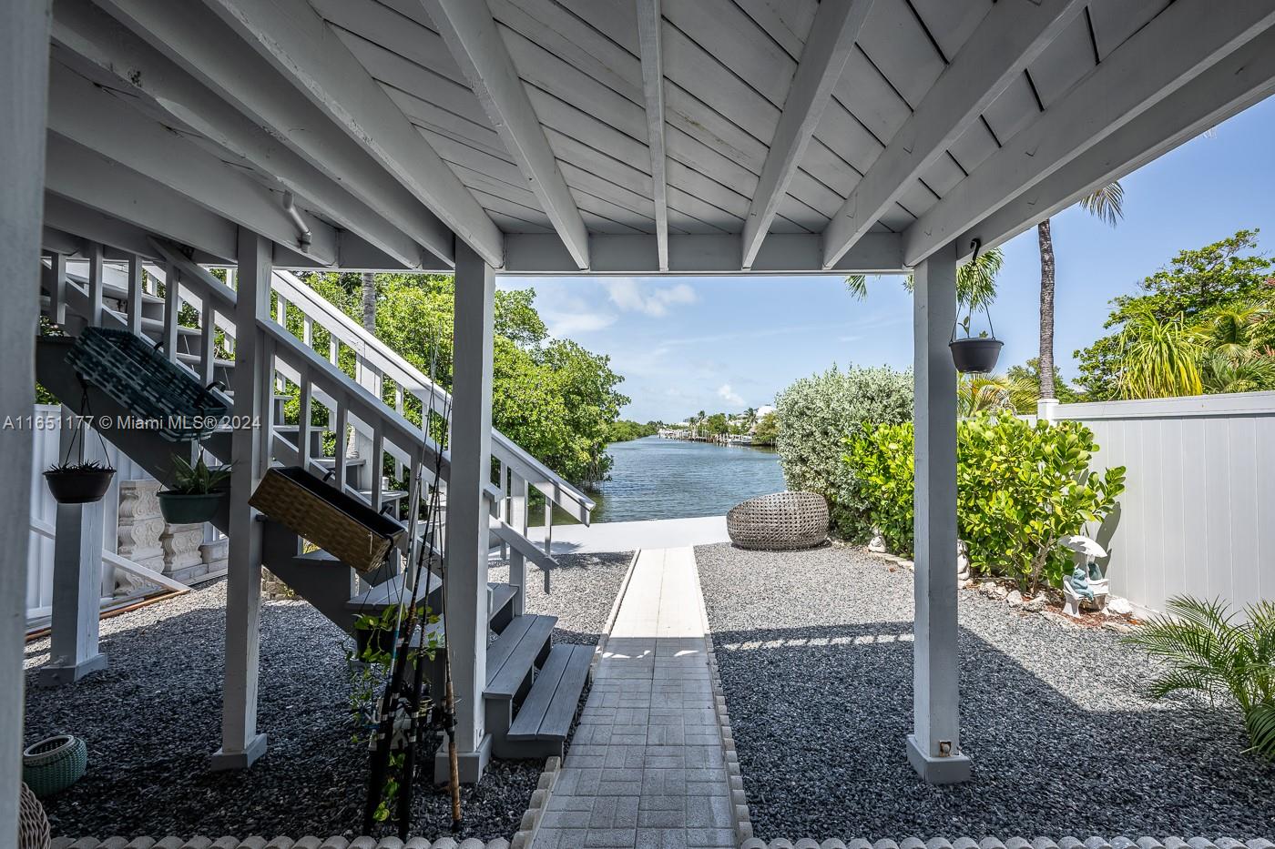 100 Iroquois Dr #3, Islamorada, Florida image 3