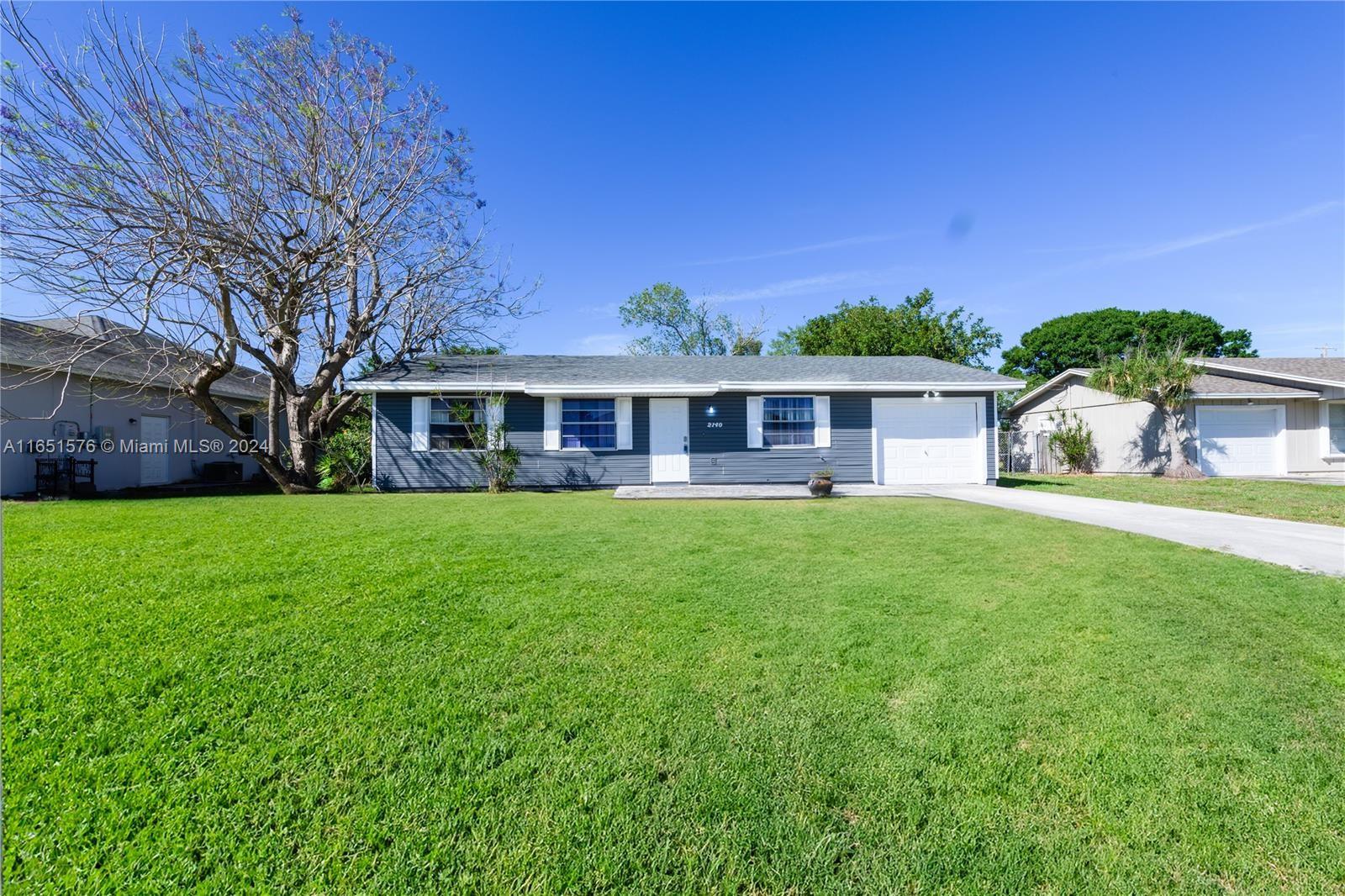 2140 SW Cameo Blvd, Port Saint Lucie, Florida image 1