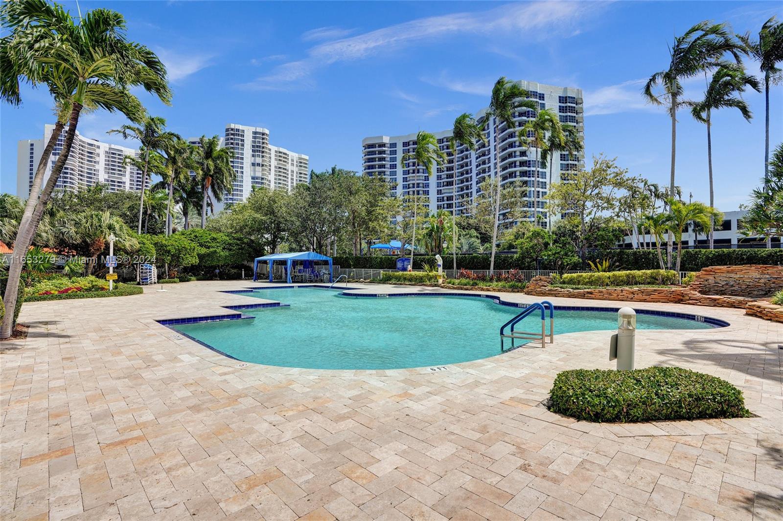 3500 Mystic Pointe Dr #2101, Aventura, Florida image 48