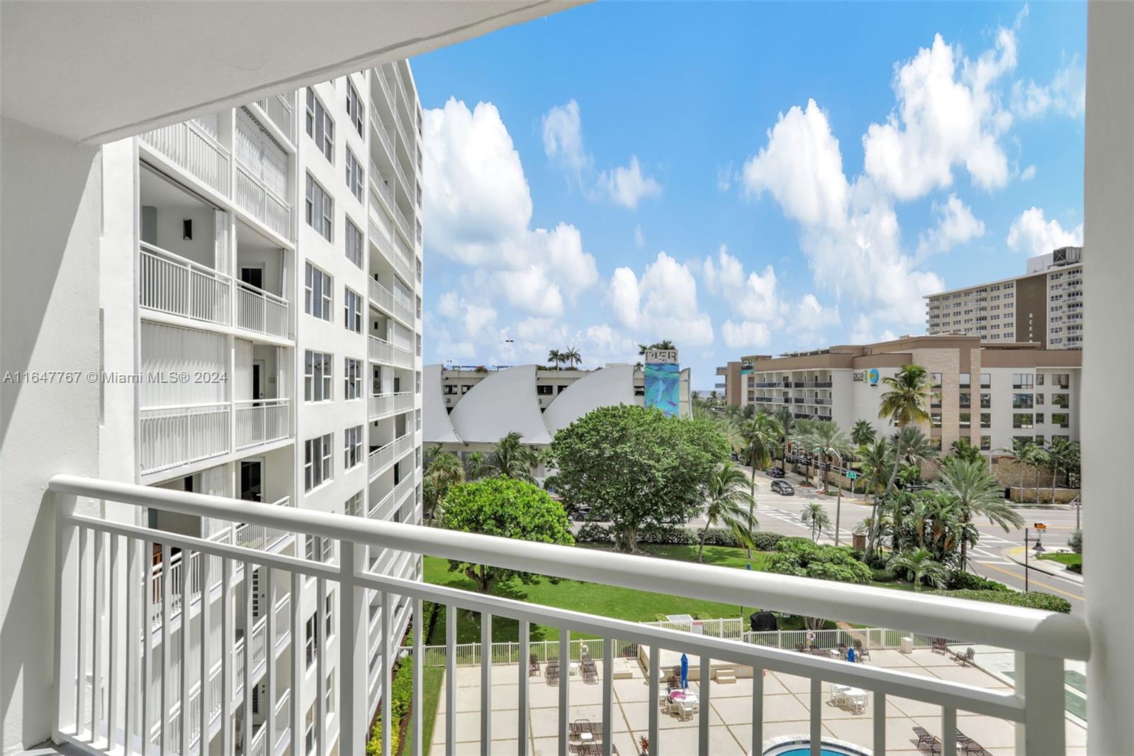 201 N Ocean Blvd #605, Pompano Beach, Florida image 18