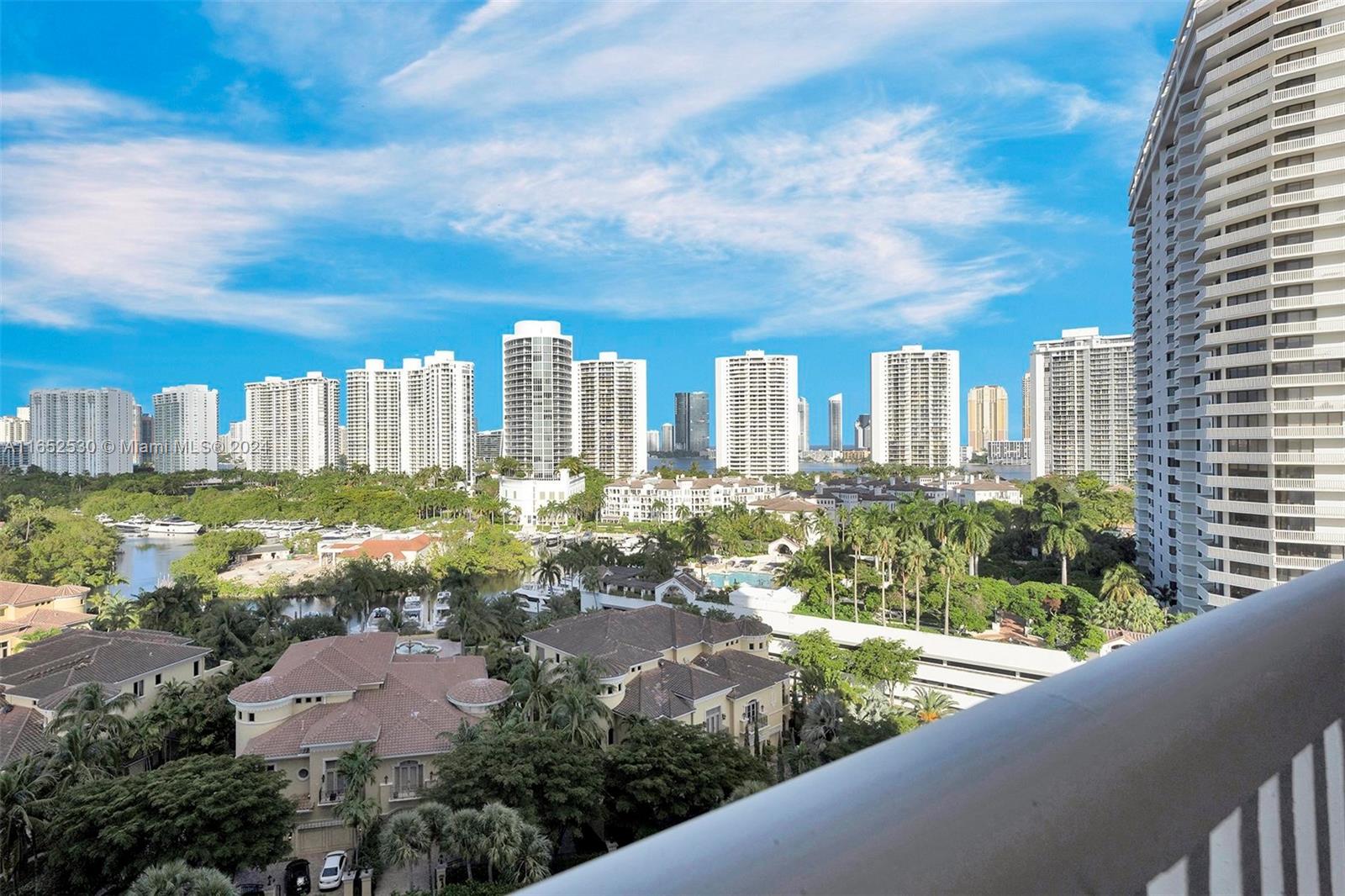 1000 Island Blvd #1405, Aventura, Florida image 33