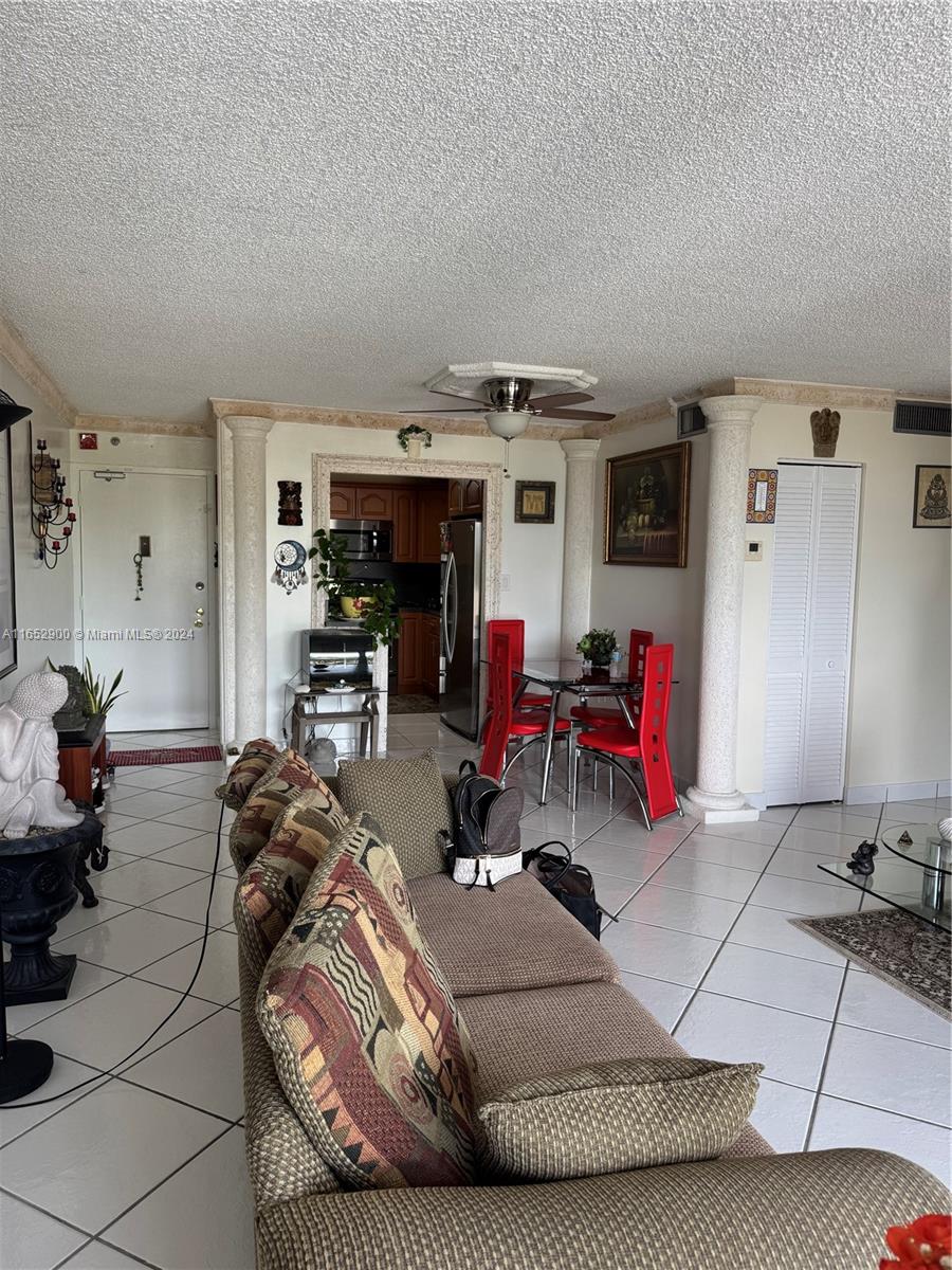 4675 W 18th Ct #312, Hialeah, Florida image 4