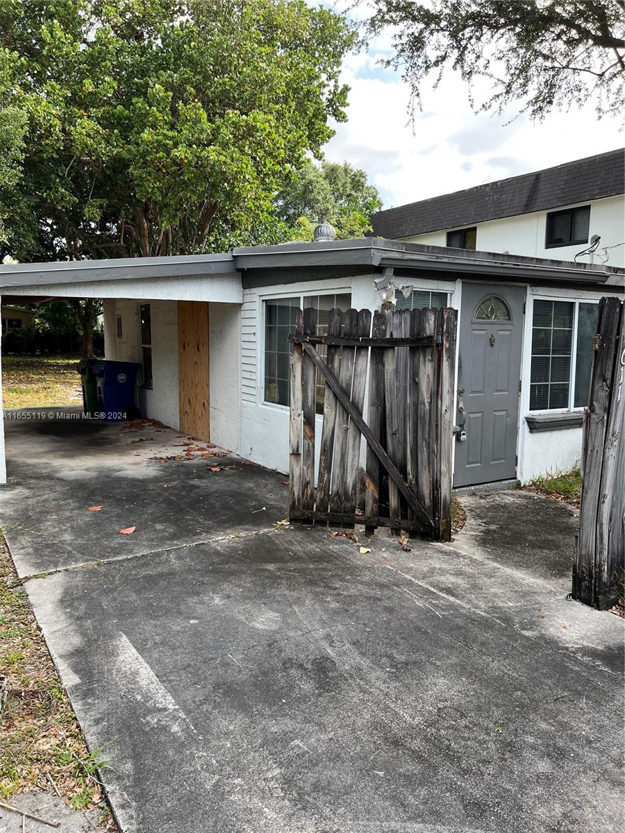 611 NE 26th St, Wilton Manors, Florida image 15