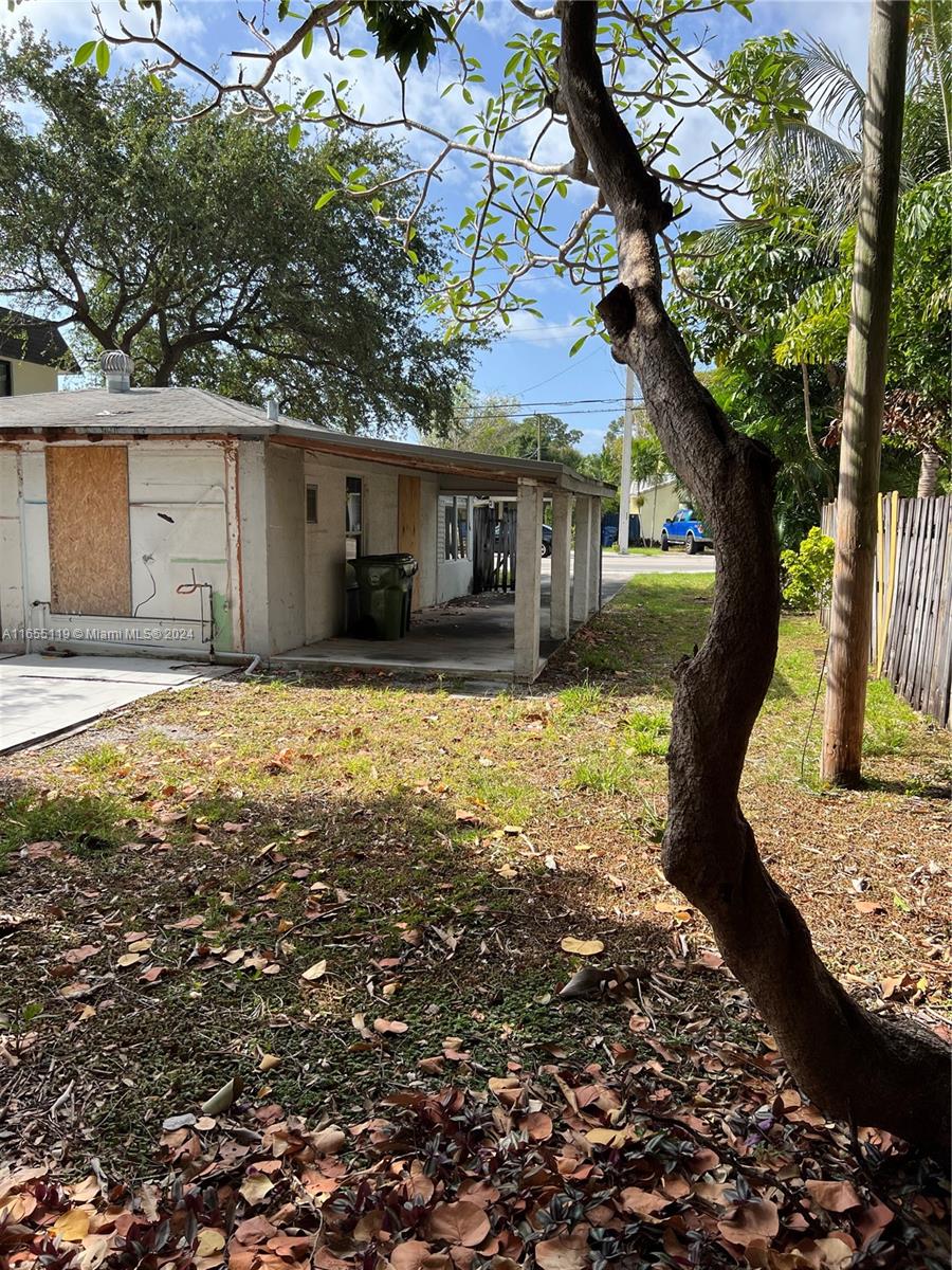 611 NE 26th St, Wilton Manors, Florida image 17