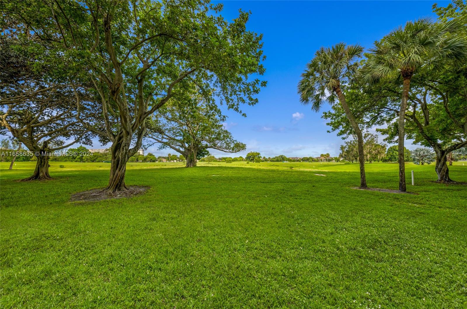 Residential, Pompano Beach, Florida image 27