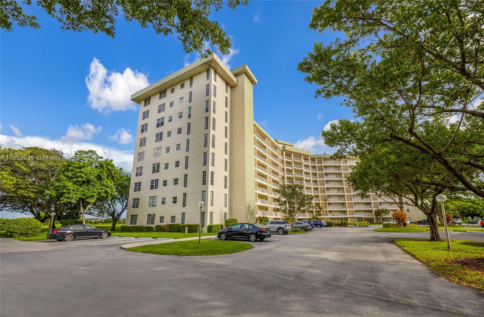 Residential, Pompano Beach, Florida image 3