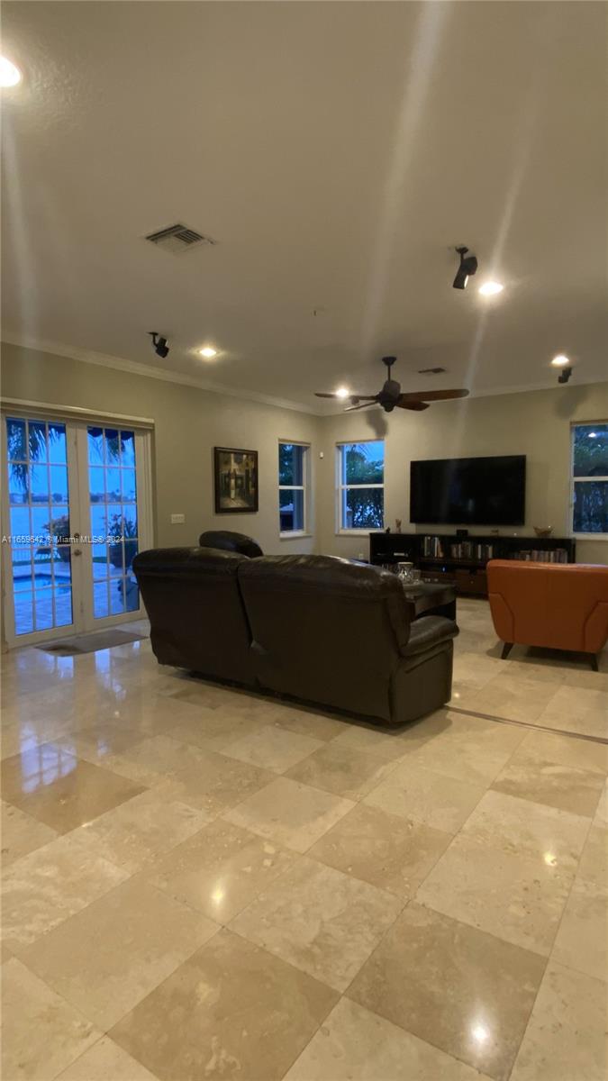 3321 SW 192nd Ave, Miramar, Florida image 25