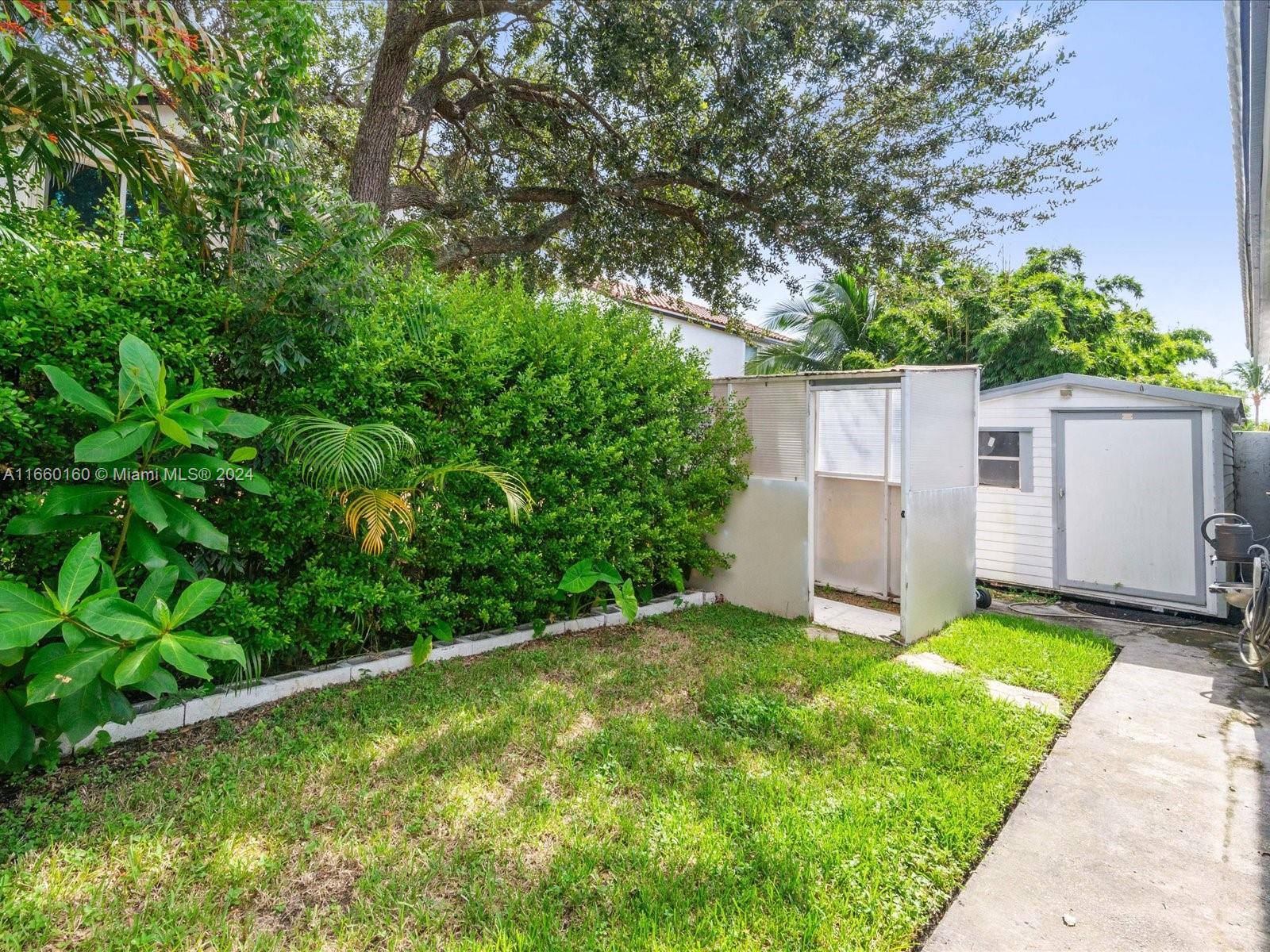 15843 NW 10th St, Pembroke Pines, Florida image 49