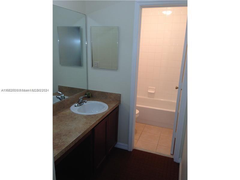 2804 NW 55th Ave #1C, Lauderhill, Florida image 10