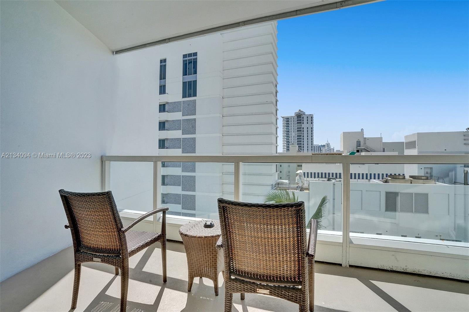 4391 COLLINS AV, Miami Beach, FL, 33140 United States, ,1 BathroomBathrooms,Residential,For Sale,COLLINS AV,A2134094