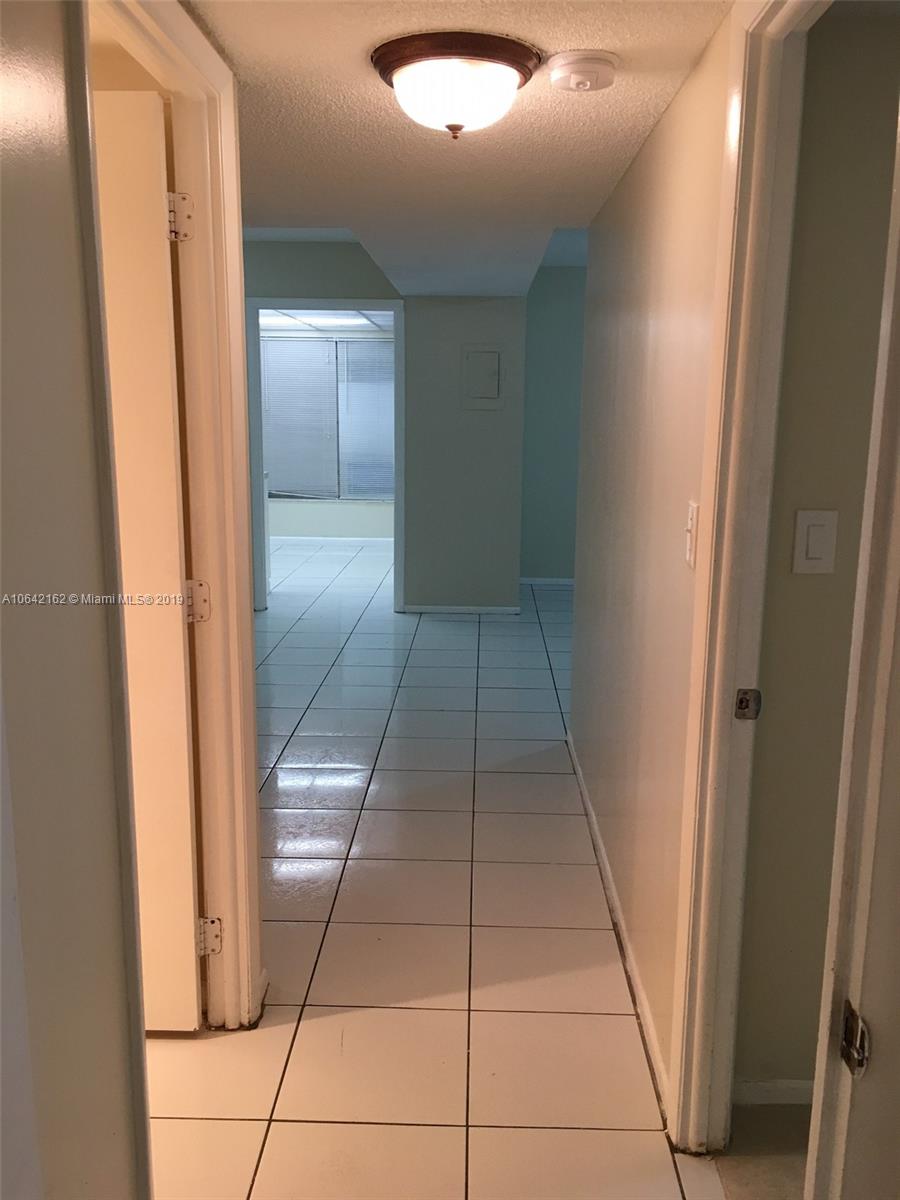 4170 Inverrary Dr, Lauderhill, FL, 33319 United States, 2 Bedrooms Bedrooms, ,2 BathroomsBathrooms,Residential,For Sale,Inverrary Dr,A10642162