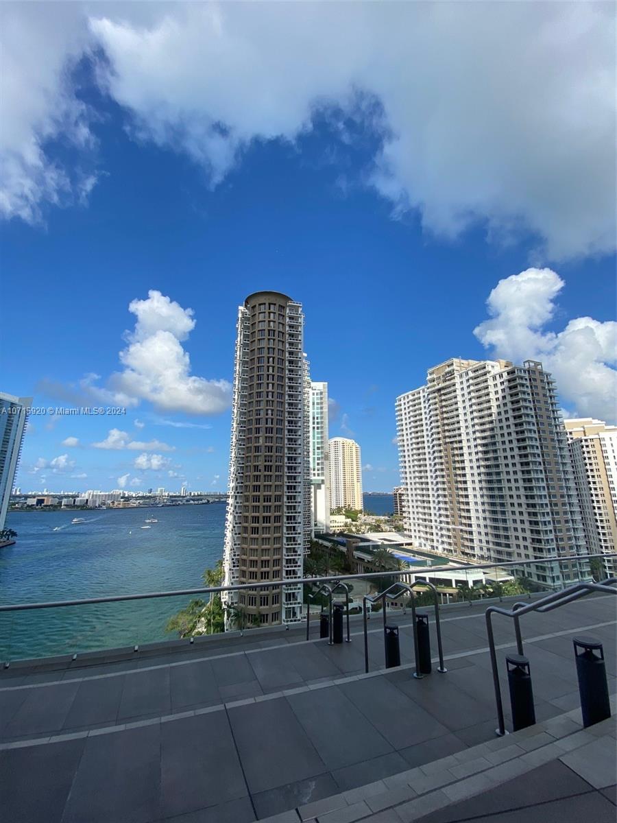 STUNNING WATERFRONT 2 BEDROOM 2 BATH UNIT IN THE HEART OF BRICKELL WITH BREATHTAKING AND PANORAMIC VIEWS OF THE INFINITY POOL AND BAY FROM SUNSET TO SUNRISE. LOTS OF NATURAL LIGHT! CANNOT HEAR THE POOL/SOUNDPROOF!! UNIT FEATURES BEAUTIFUL KITCHEN WITH STATE OF THE ART STAINLESS STEEL APPLIANCES, GRANITE COUNTERS, HIGH GRADE CABINETS AND UPGRADED BATHS. LUXURY BUILDING WITH 5 STAR AMENITIES FOR YOUR ENJOYMENT LIVE IN THE HEART OF BRICKELL. NEW VINYAL FLOORING HAS BEEN INSTALLED (tenant recently moved in so only have a few updated pictures of this at the end). PROOF OF FUNDS AND SCHEDULED SHOWING REQUIRED AS TENANT IN PLACE PAYING $4800 UNTIL APRIL 2025. TENANT OCCUPIED. PROOF OF FUNDS REQUIRED. TEXT LISTING AGENT FOR SHOWING.