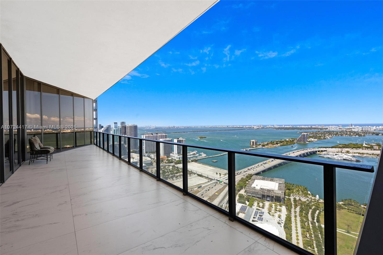 1000 Biscayne Blvd, Miami, FL, 33132 United States, 4 Bedrooms Bedrooms, ,5 BathroomsBathrooms,Residential,For Sale,Biscayne Blvd,A10724417