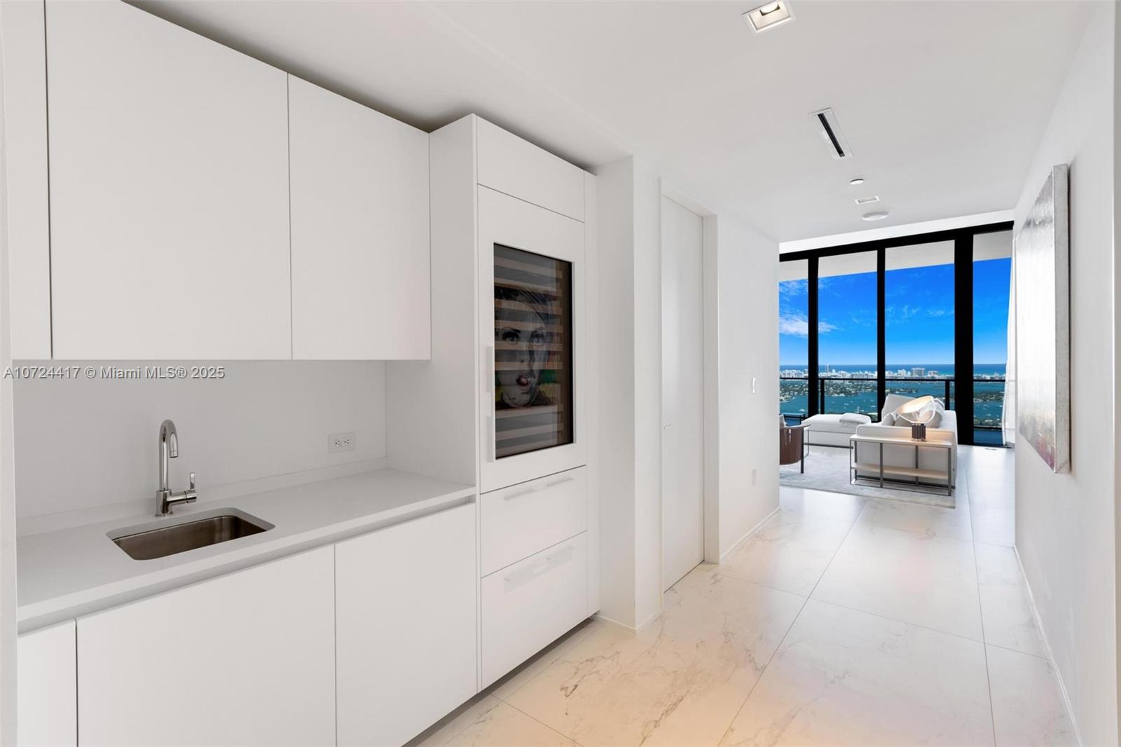 1000 Biscayne Blvd, Miami, FL, 33132 United States, 4 Bedrooms Bedrooms, ,5 BathroomsBathrooms,Residential,For Sale,Biscayne Blvd,A10724417