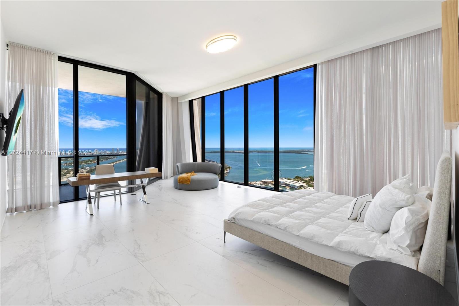 1000 Biscayne Blvd, Miami, FL, 33132 United States, 4 Bedrooms Bedrooms, ,5 BathroomsBathrooms,Residential,For Sale,Biscayne Blvd,A10724417