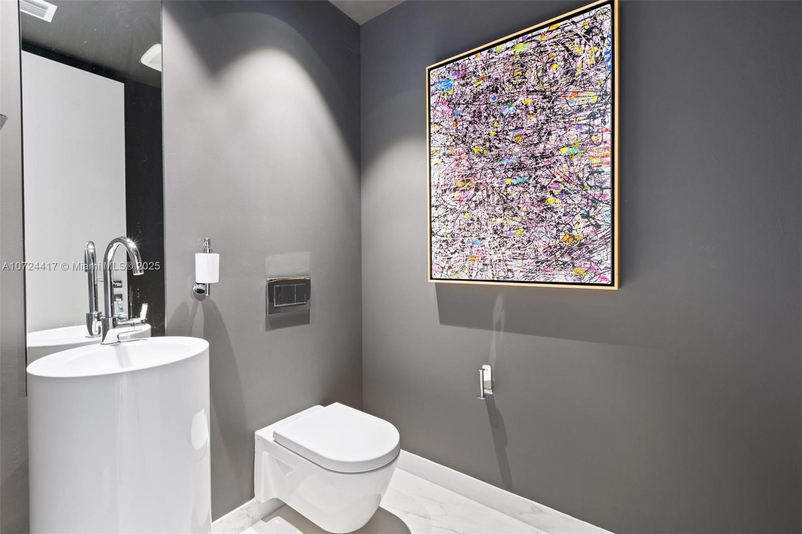 1000 Biscayne Blvd, Miami, FL, 33132 United States, 4 Bedrooms Bedrooms, ,5 BathroomsBathrooms,Residential,For Sale,Biscayne Blvd,A10724417