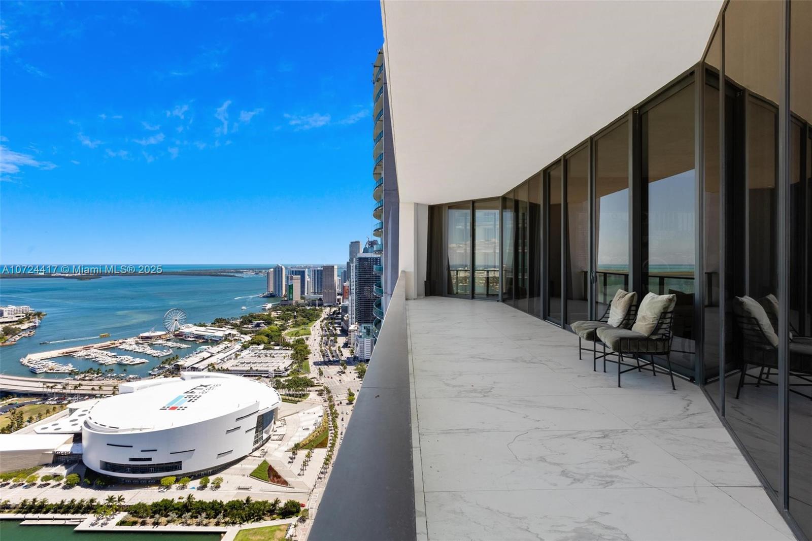 1000 Biscayne Blvd, Miami, FL, 33132 United States, 4 Bedrooms Bedrooms, ,5 BathroomsBathrooms,Residential,For Sale,Biscayne Blvd,A10724417