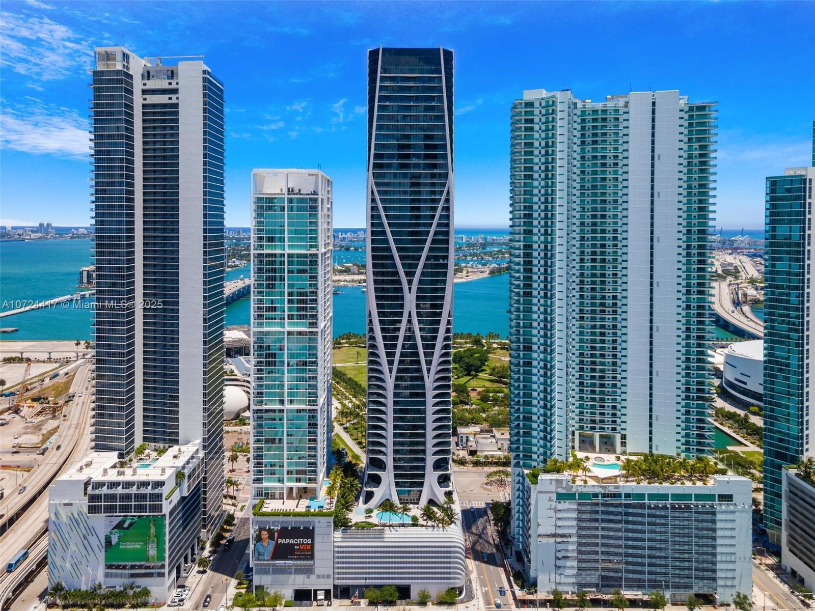 1000 Biscayne Blvd, Miami, FL, 33132 United States, 4 Bedrooms Bedrooms, ,5 BathroomsBathrooms,Residential,For Sale,Biscayne Blvd,A10724417