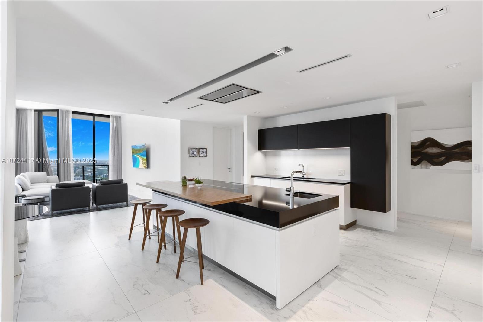 1000 Biscayne Blvd, Miami, FL, 33132 United States, 4 Bedrooms Bedrooms, ,5 BathroomsBathrooms,Residential,For Sale,Biscayne Blvd,A10724417