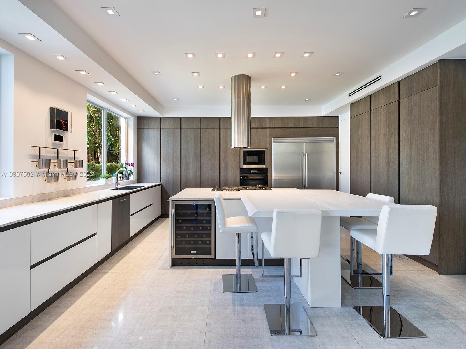 4500 Prairie Ave, Miami Beach, FL, 33140 United States, 7 Bedrooms Bedrooms, ,5 BathroomsBathrooms,Residential,For Sale,Prairie Ave,A10807502