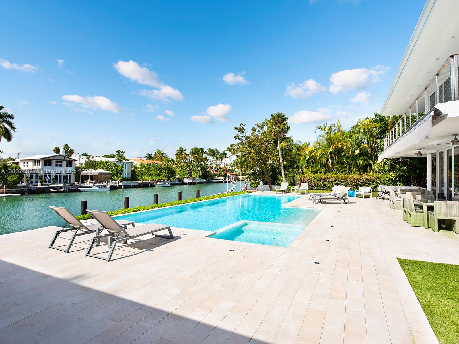 4500 Prairie Ave, Miami Beach, FL, 33140 United States, 7 Bedrooms Bedrooms, ,5 BathroomsBathrooms,Residential,For Sale,Prairie Ave,A10807502