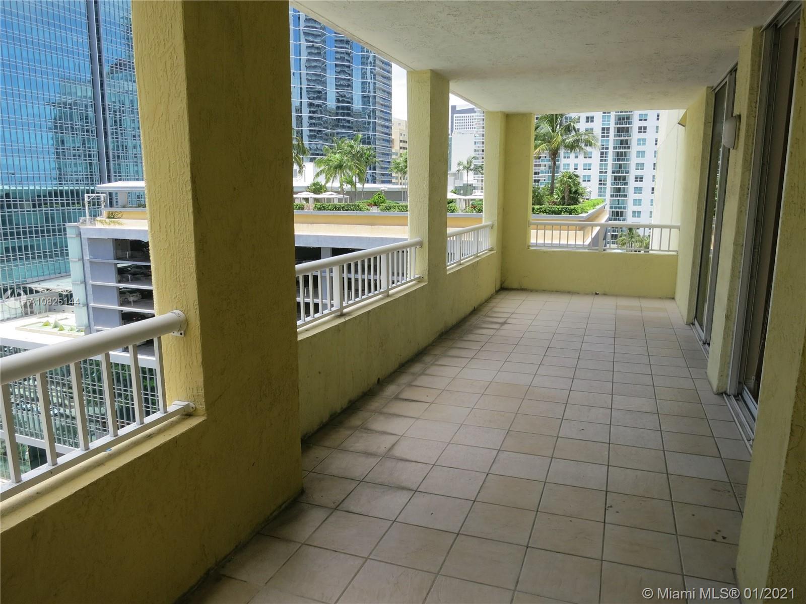 170 SE 14th St 1507, Miami, FL 33131, 1 Bedroom Bedrooms, ,1 BathroomBathrooms,Residential,For Sale,14th St,A10825144