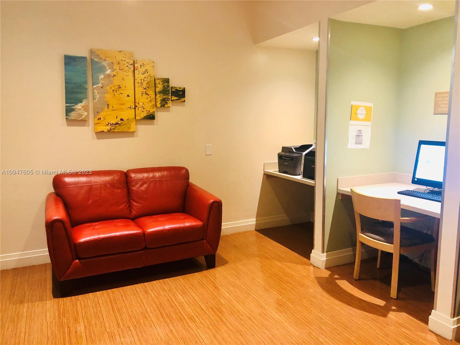 BUSINESS CENTER!