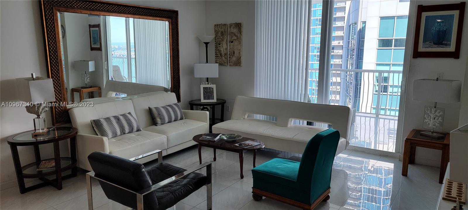 1200 Brickell Bay Dr PH4214, Miami, Florida 33131, 3 Bedrooms Bedrooms, ,2 BathroomsBathrooms,Residentiallease,For Rent,1200 Brickell Bay Dr PH4214,A10967340