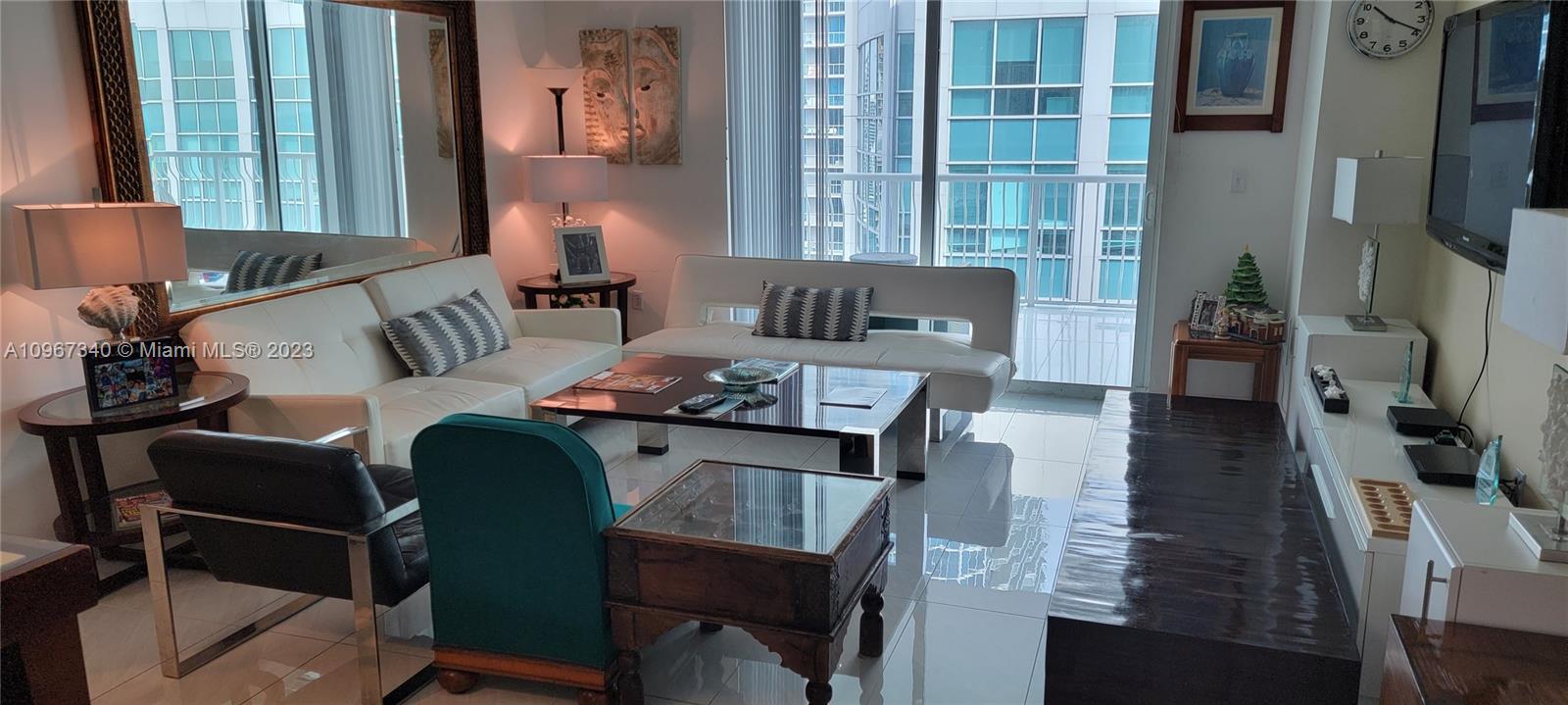 1200 Brickell Bay Dr PH4214, Miami, Florida 33131, 3 Bedrooms Bedrooms, ,2 BathroomsBathrooms,Residentiallease,For Rent,1200 Brickell Bay Dr PH4214,A10967340