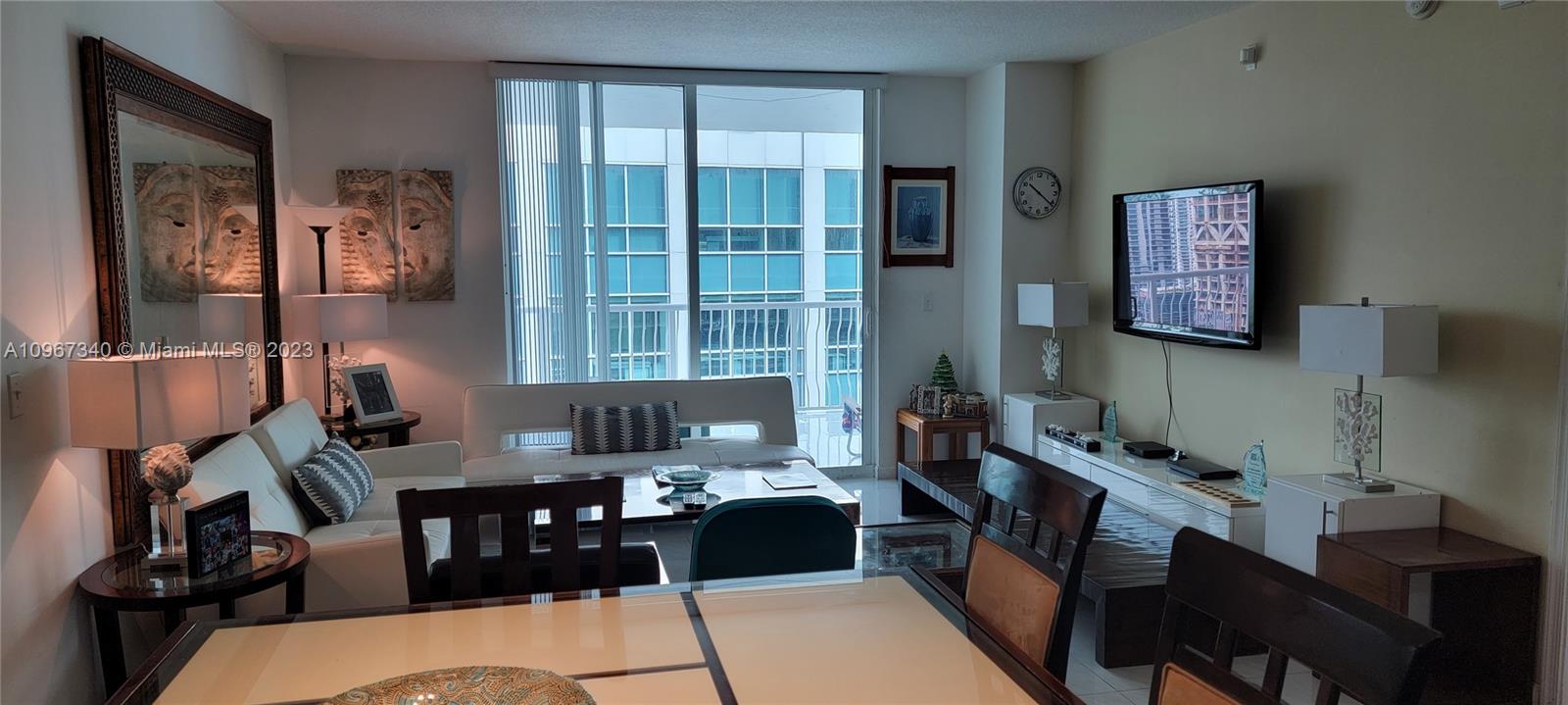 1200 Brickell Bay Dr PH4214, Miami, Florida 33131, 3 Bedrooms Bedrooms, ,2 BathroomsBathrooms,Residentiallease,For Rent,1200 Brickell Bay Dr PH4214,A10967340
