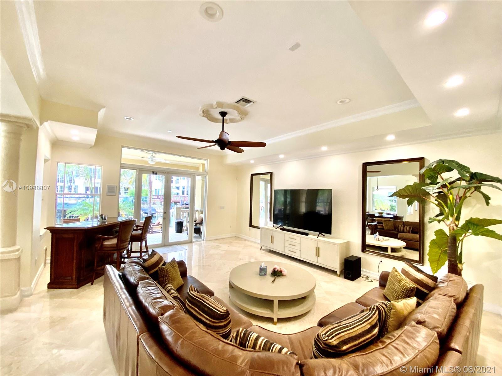 Hollywood, Florida 33019, 4 Bedrooms Bedrooms, ,3 BathroomsBathrooms,Residentiallease,For Rent,A10988807
