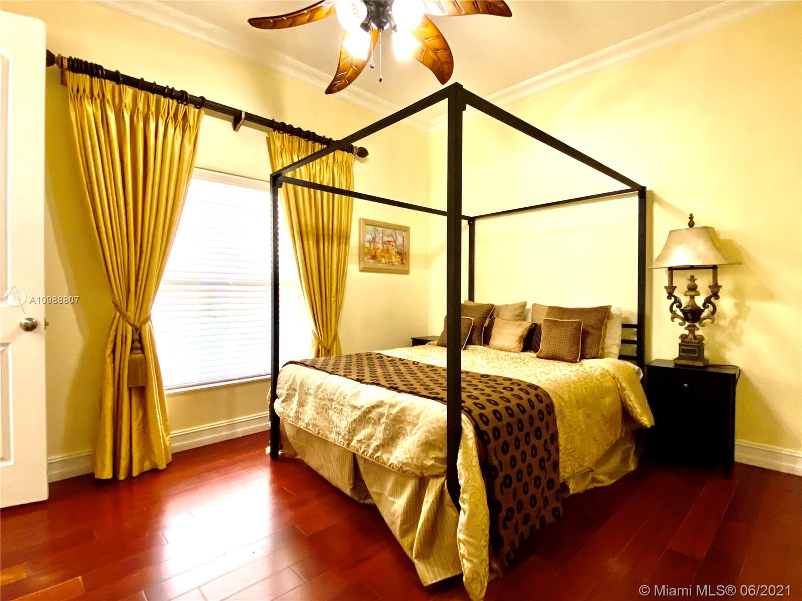 Hollywood, Florida 33019, 4 Bedrooms Bedrooms, ,3 BathroomsBathrooms,Residentiallease,For Rent,A10988807