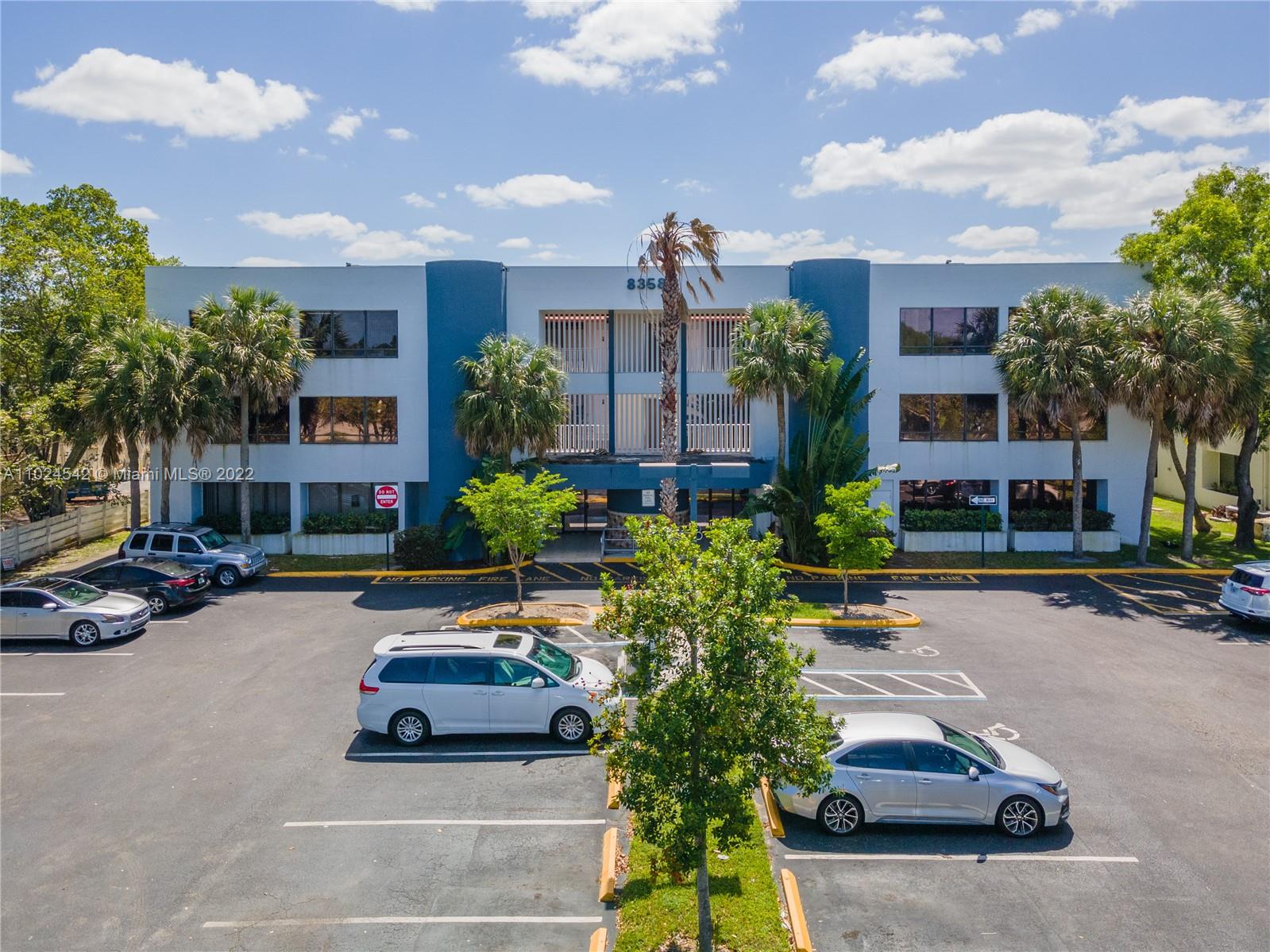 8358 W Oakland Park Blvd, Sunrise, Florida 33351, ,Commercialsale,For Sale,8358 W Oakland Park Blvd,A11024542