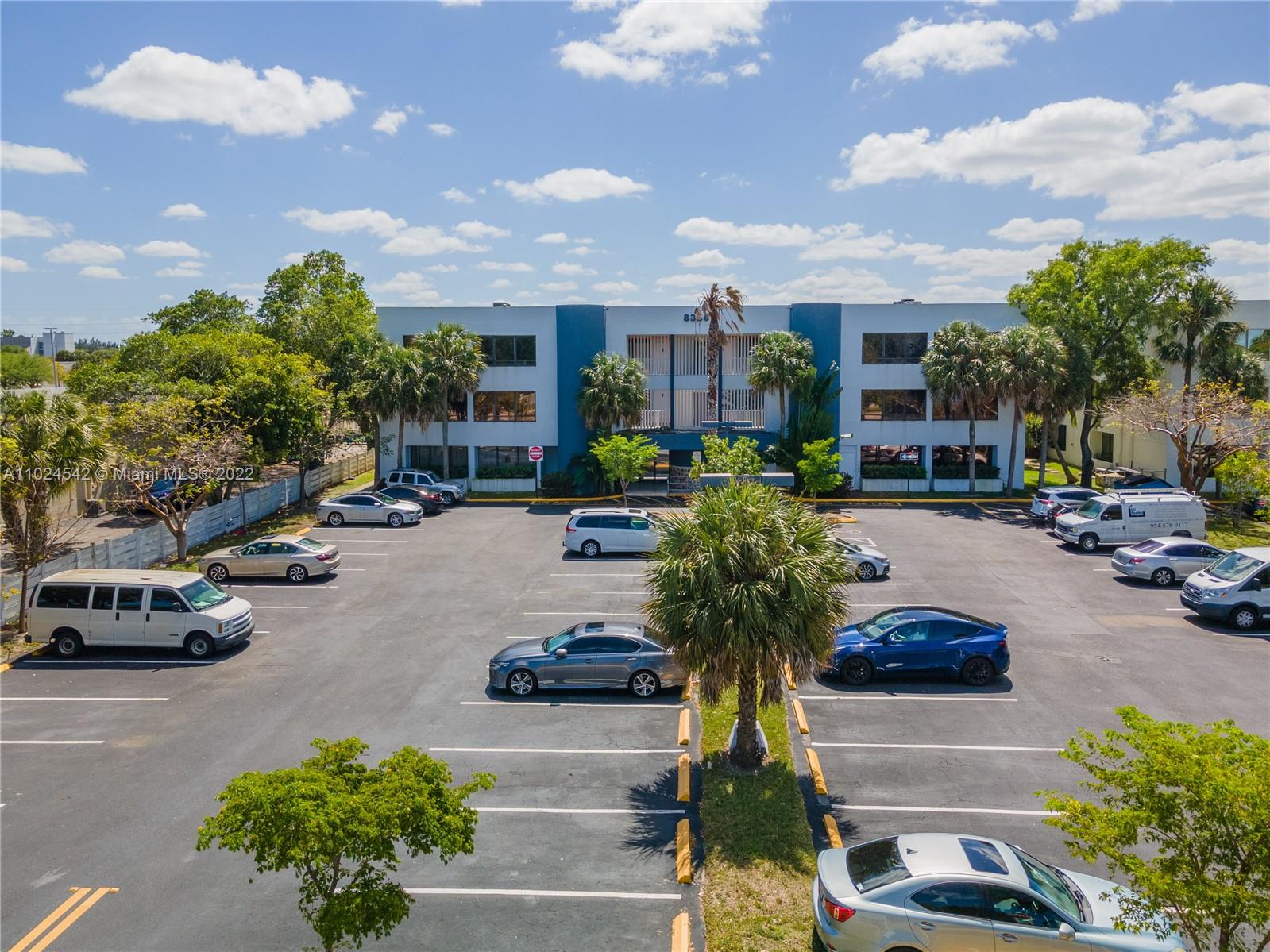 8358 W Oakland Park Blvd, Sunrise, Florida 33351, ,Commercialsale,For Sale,8358 W Oakland Park Blvd,A11024542