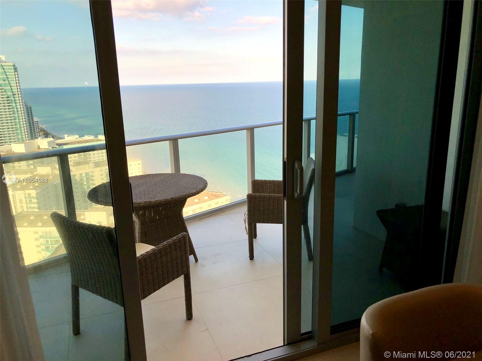 4111 Ocean Dr, Hollywood, FL, 33019 United States, 1 Bedroom Bedrooms, ,1 BathroomBathrooms,Residential,For Sale,Ocean Dr,A11054088