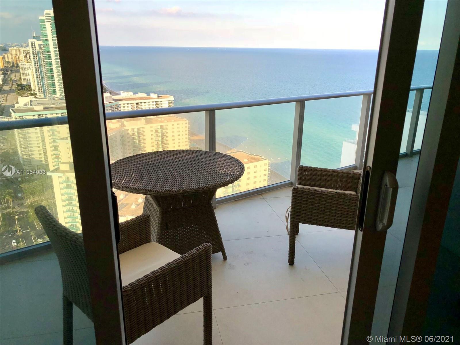 4111 Ocean Dr, Hollywood, FL, 33019 United States, 1 Bedroom Bedrooms, ,1 BathroomBathrooms,Residential,For Sale,Ocean Dr,A11054088