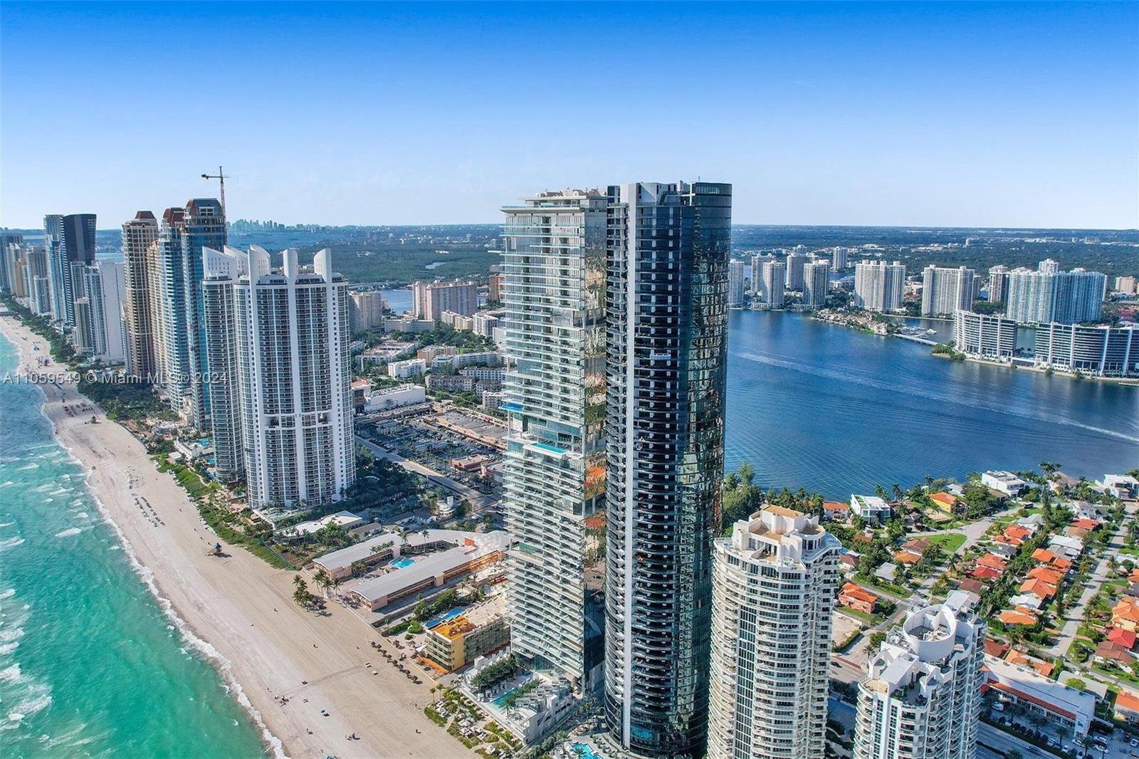 18501 Collins Ave, Sunny Isles Beach, FL, 33160 United States, 3 Bedrooms Bedrooms, ,4 BathroomsBathrooms,Residential,For Sale,Collins Ave,A11059549