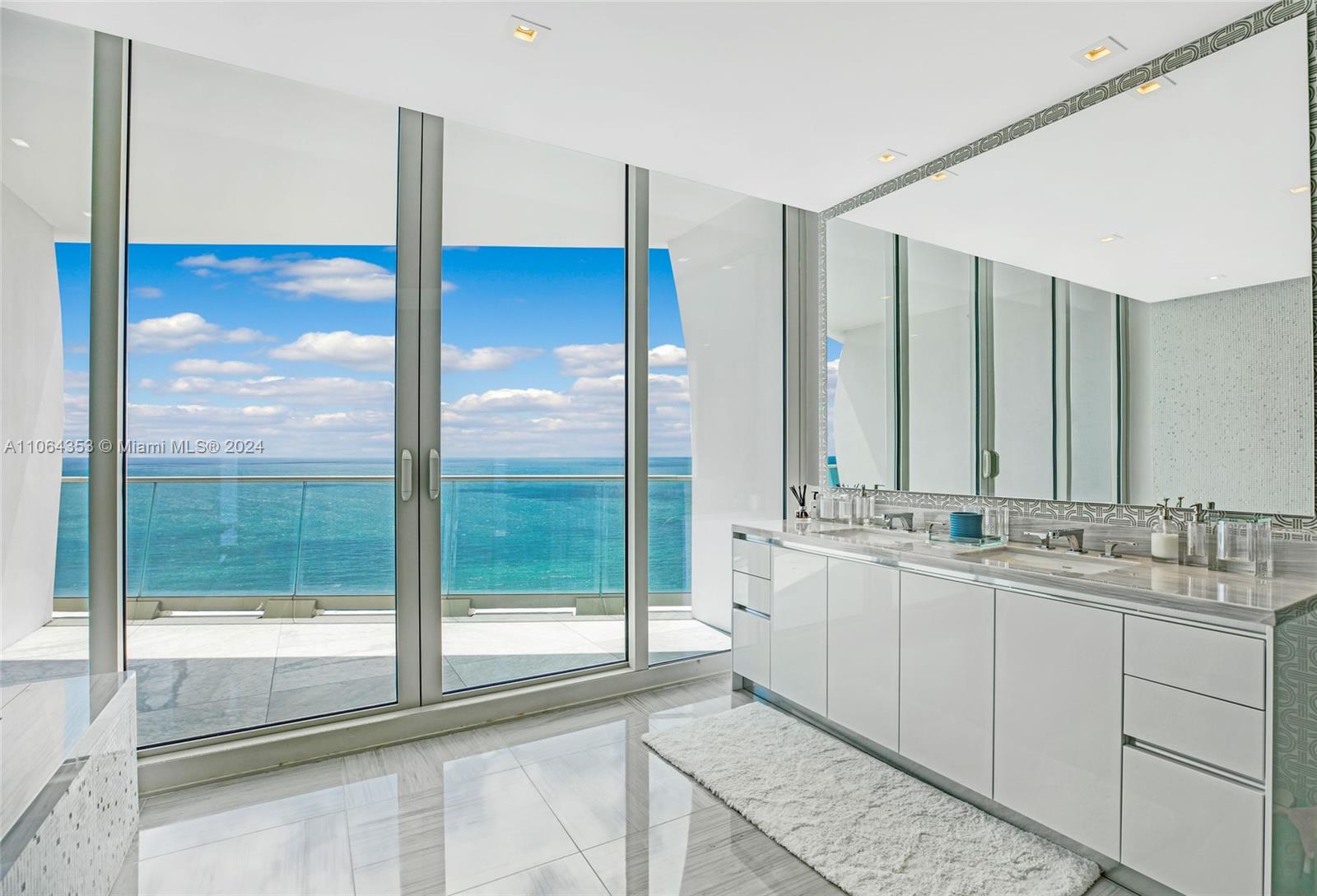 16901 Collins Ave, Sunny Isles Beach, FL, 33160 United States, 3 Bedrooms Bedrooms, ,4 BathroomsBathrooms,Residential,For Sale,Collins Ave,A11064353