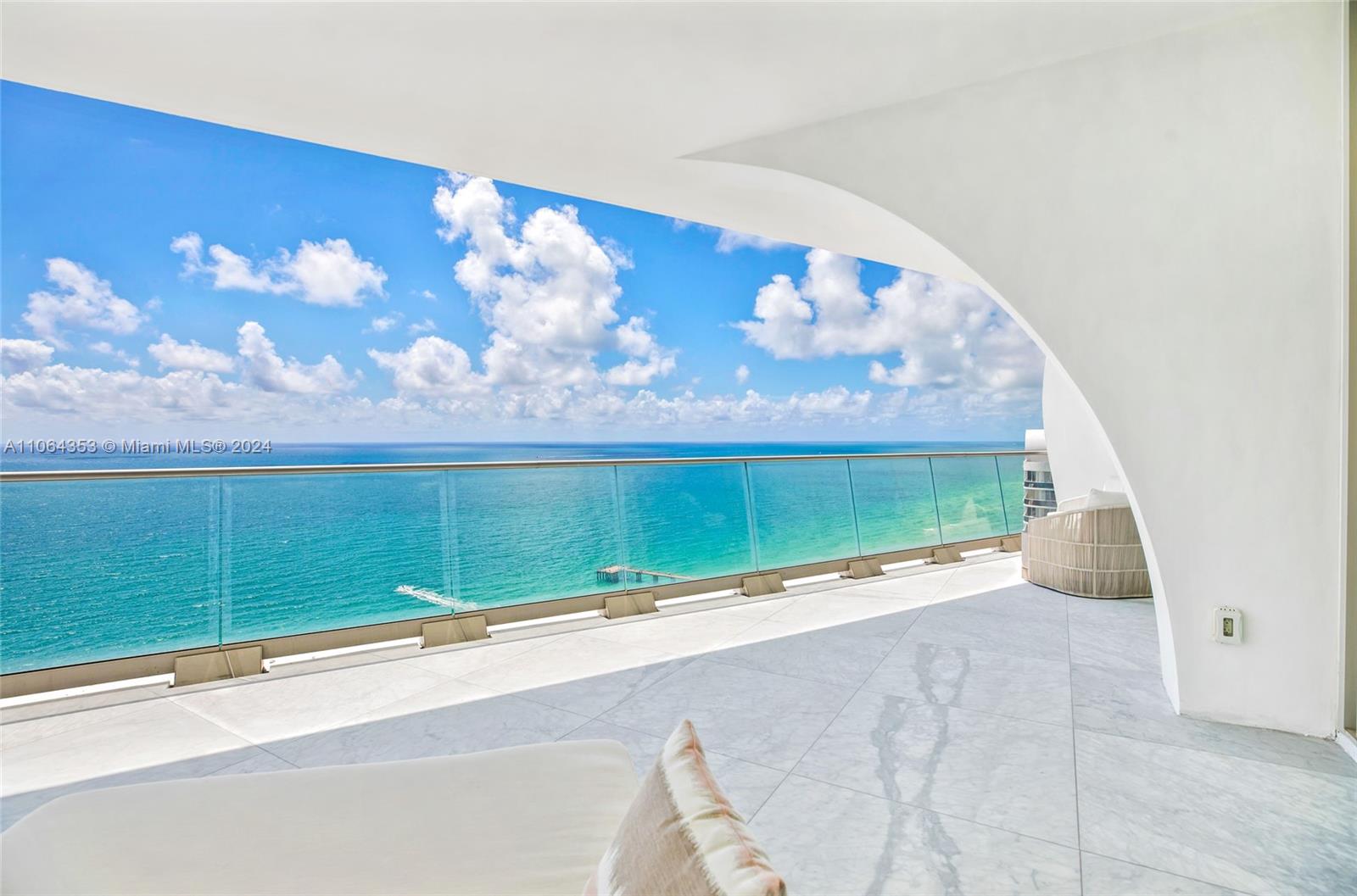 16901 Collins Ave, Sunny Isles Beach, FL, 33160 United States, 3 Bedrooms Bedrooms, ,4 BathroomsBathrooms,Residential,For Sale,Collins Ave,A11064353