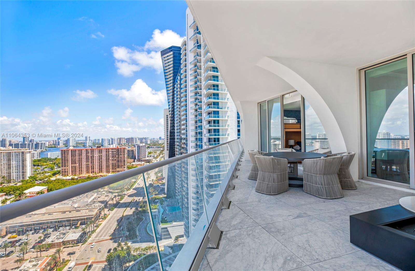 16901 Collins Ave, Sunny Isles Beach, FL, 33160 United States, 3 Bedrooms Bedrooms, ,4 BathroomsBathrooms,Residential,For Sale,Collins Ave,A11064353