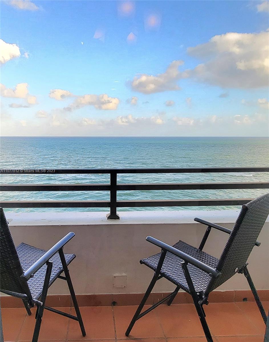 3505 S Ocean Dr 1014, Hollywood, Florida 33019, 2 Bedrooms Bedrooms, ,2 BathroomsBathrooms,Residentiallease,For Rent,3505 S Ocean Dr 1014,A11077812