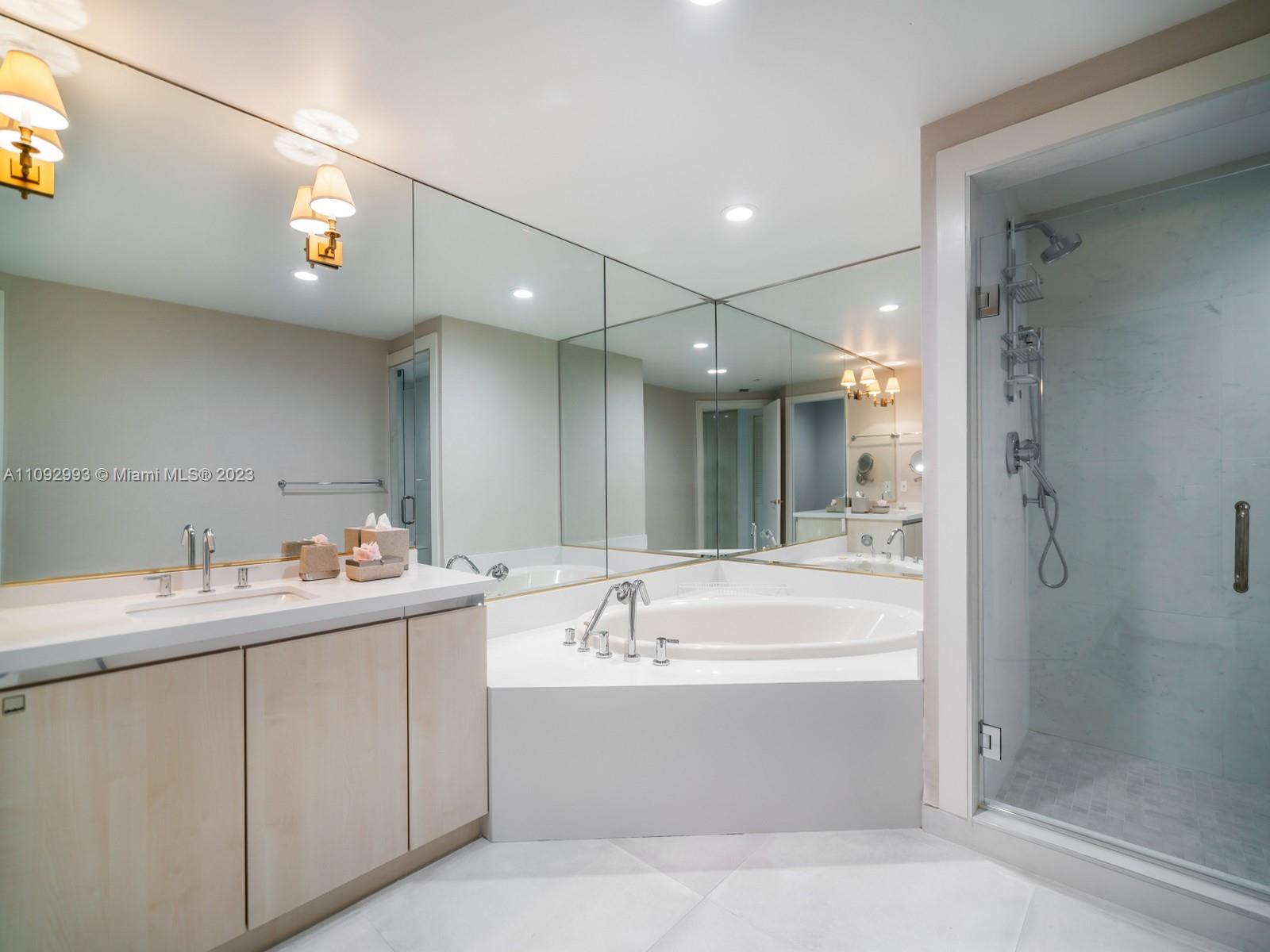 445 Grand Bay Dr, Key Biscayne, FL, 33149 United States, 4 Bedrooms Bedrooms, ,4 BathroomsBathrooms,Residential,For Sale,Grand Bay Dr,A11092993