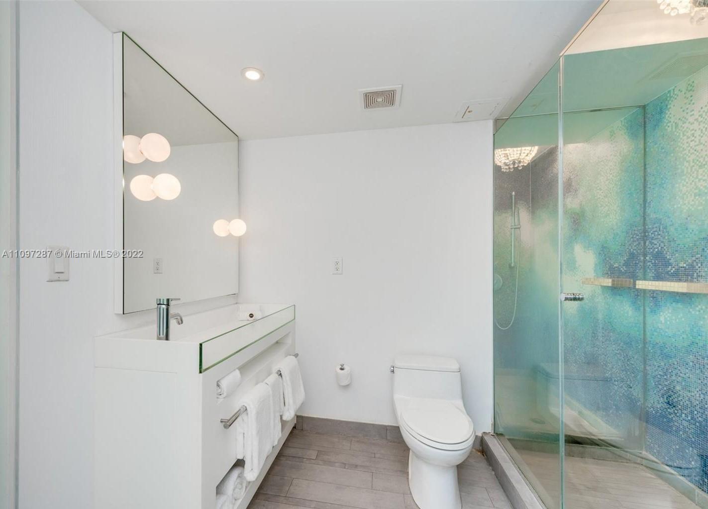 1100 West Ave 1120, Miami Beach, FL 33139, 1 Bedroom Bedrooms, ,1 BathroomBathrooms,Residential,For Sale,West Ave,A11097287