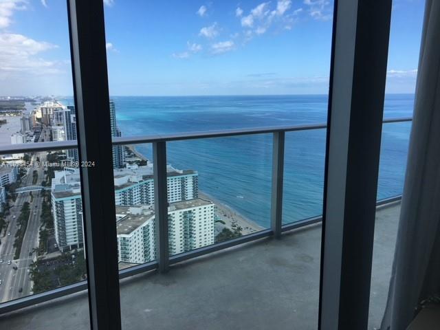 4111 S Ocean Dr 2912, Hollywood, FL 33019, 1 Bedroom Bedrooms, ,1 BathroomBathrooms,Residential,For Sale,Ocean Dr,A11098454