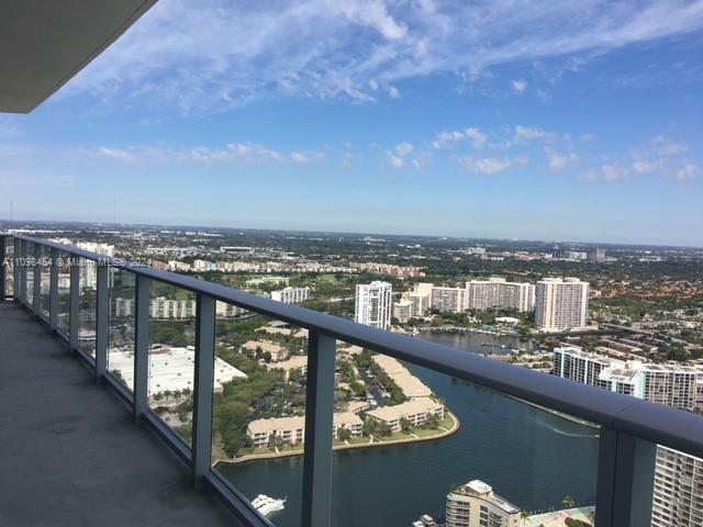 4111 S Ocean Dr 2912, Hollywood, FL 33019, 1 Bedroom Bedrooms, ,1 BathroomBathrooms,Residential,For Sale,Ocean Dr,A11098454