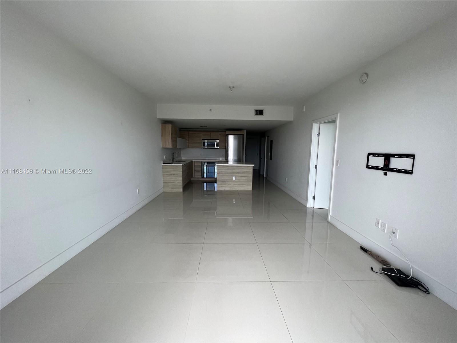 16385 Biscayne Blvd 617, North Miami Beach, FL 33160, 2 Bedrooms Bedrooms, ,2 BathroomsBathrooms,Residential,For Sale,Biscayne Blvd,A11108408