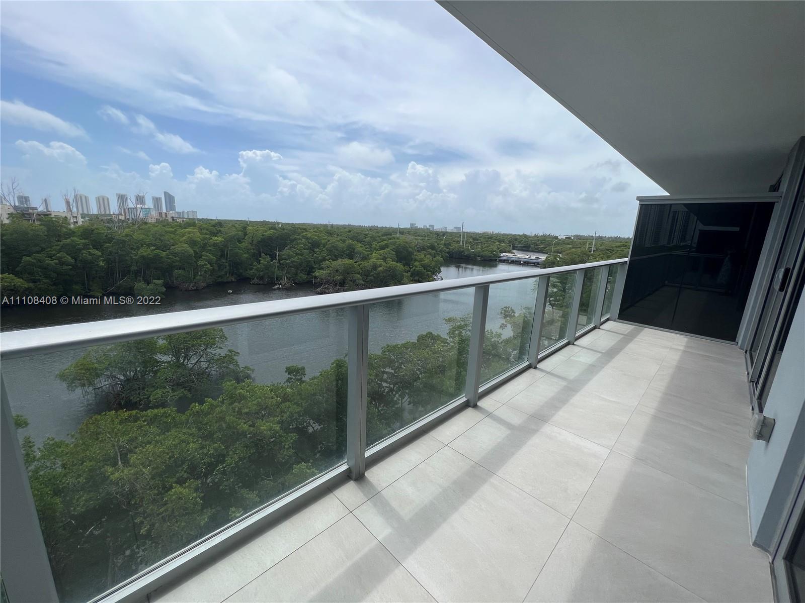 16385 Biscayne Blvd 617, North Miami Beach, FL 33160, 2 Bedrooms Bedrooms, ,2 BathroomsBathrooms,Residential,For Sale,Biscayne Blvd,A11108408