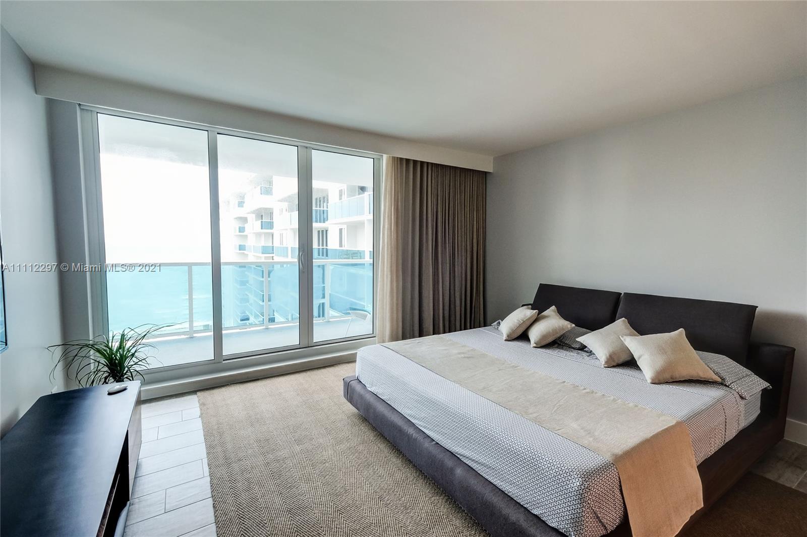102 24th St 1522, Miami Beach, Florida 33139, 2 Bedrooms Bedrooms, ,2 BathroomsBathrooms,Residentiallease,For Rent,102 24th St 1522,A11112297