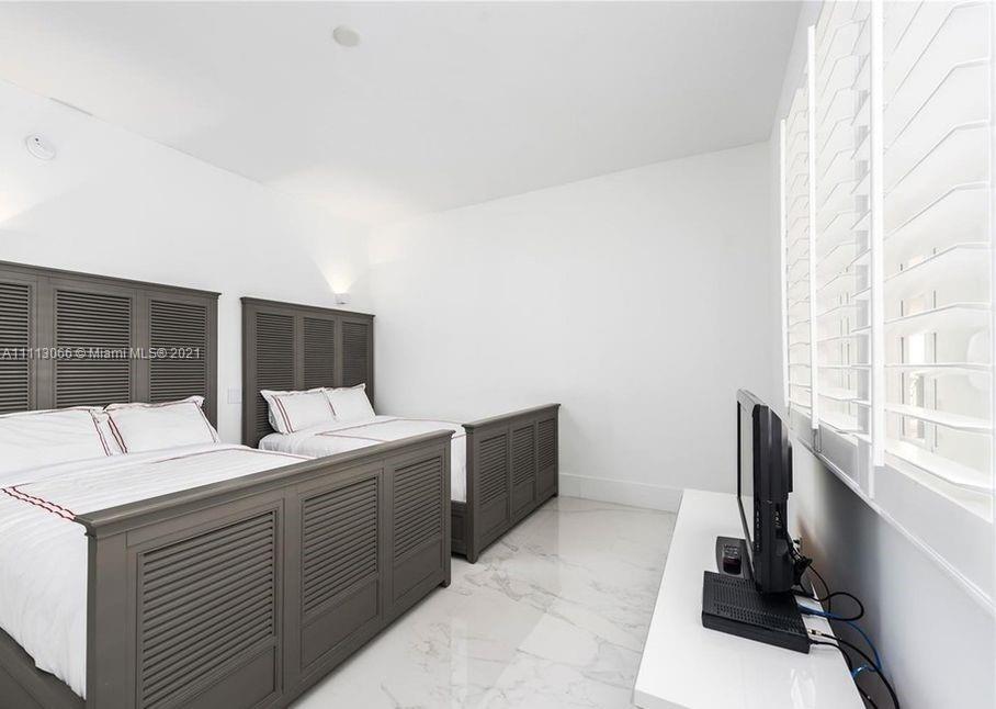 19143 Fisher Island Dr 19143, Miami Beach, Florida 33109, 3 Bedrooms Bedrooms, ,2 BathroomsBathrooms,Residentiallease,For Rent,19143 Fisher Island Dr 19143,A11113066